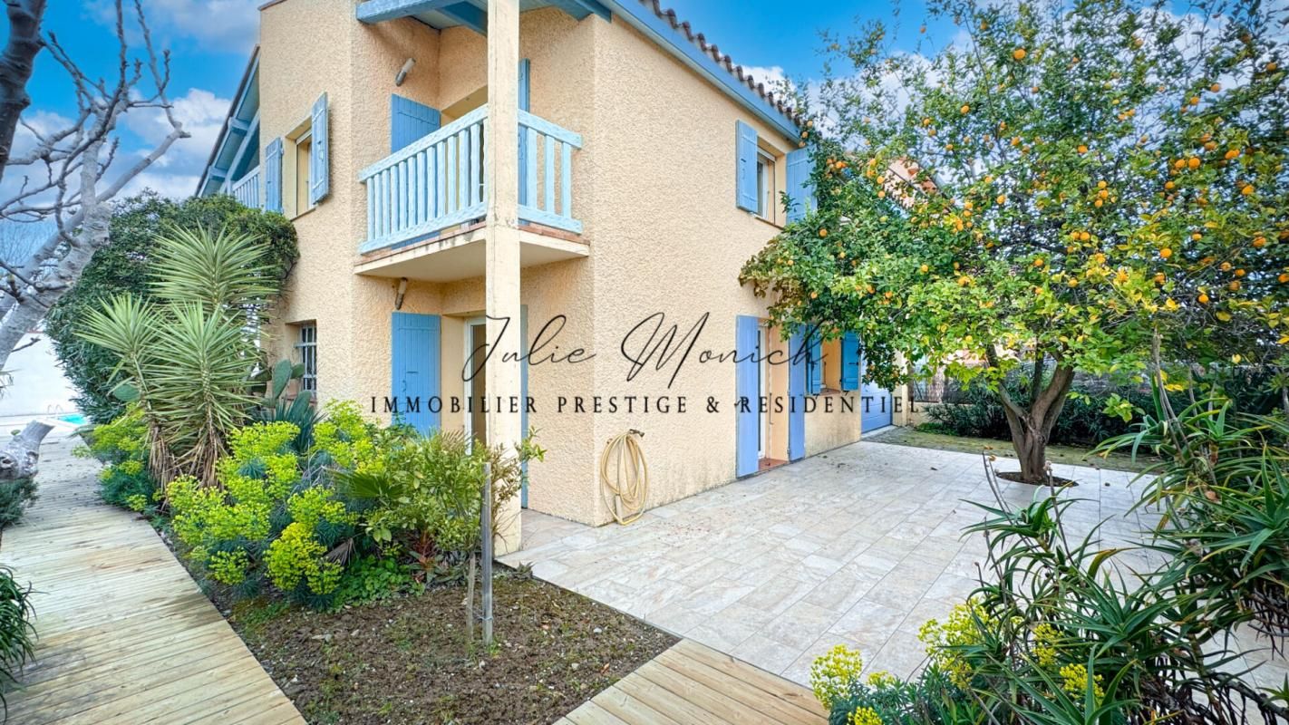 Villa 3 faces, piscine, jardin, garage