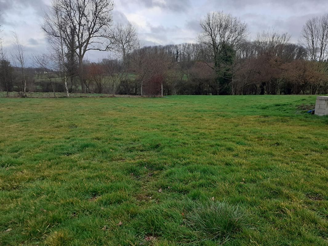 Terrain à Bâtir 629 m²