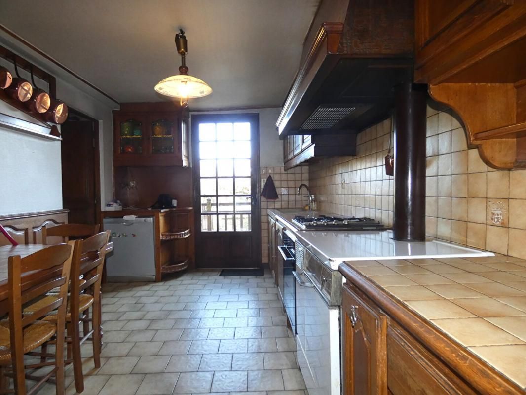 HAUTEFORT Maison 119 m2 habitables / 4 chambres / terrain 2000m² 4