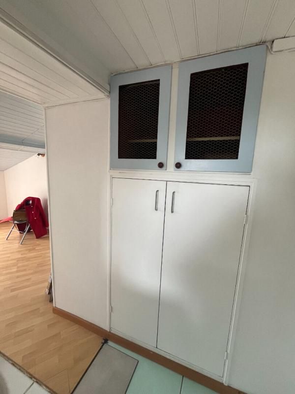 NANTES Appartement Nantes 1 pièce(s) 13.6 m2 utile 22m² 4