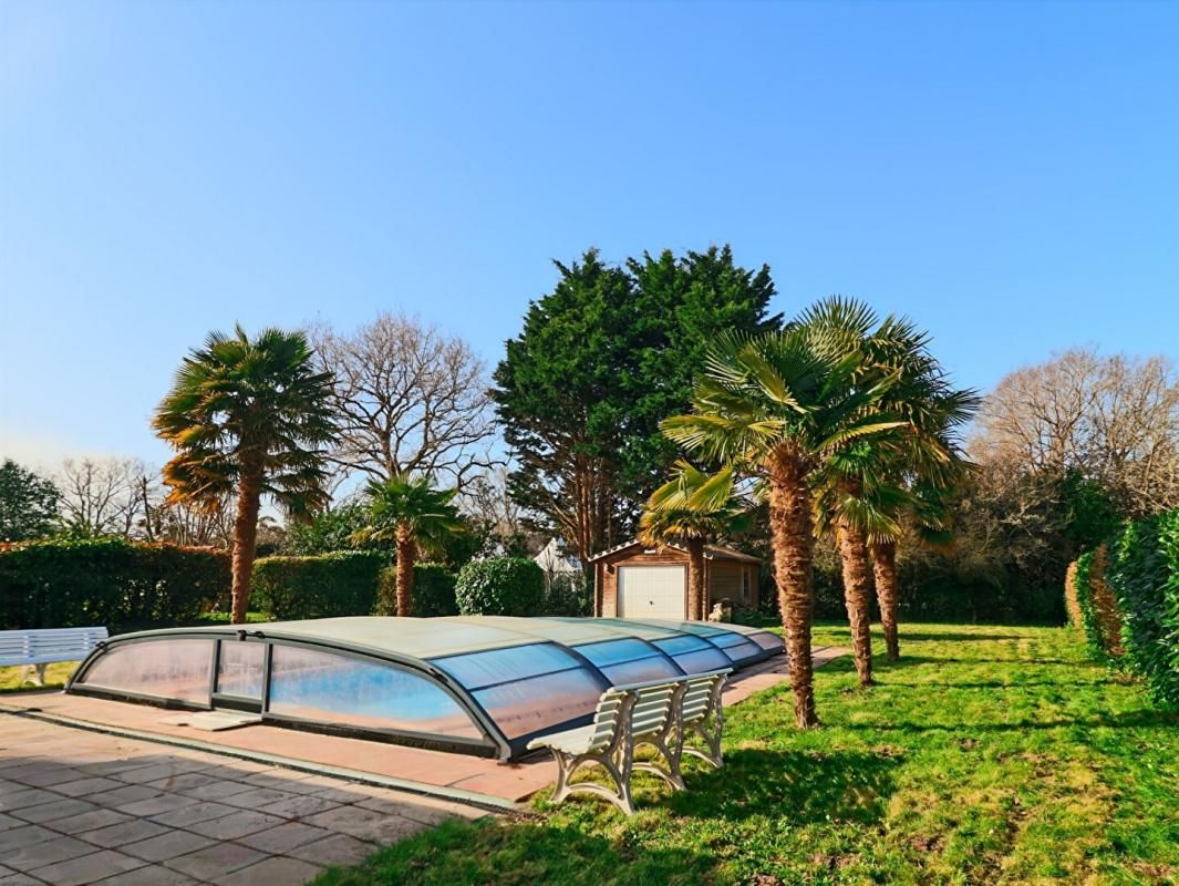 PORNICHET Maison Pornichet 4ch / 5ch piscine couverte en très bon état 3