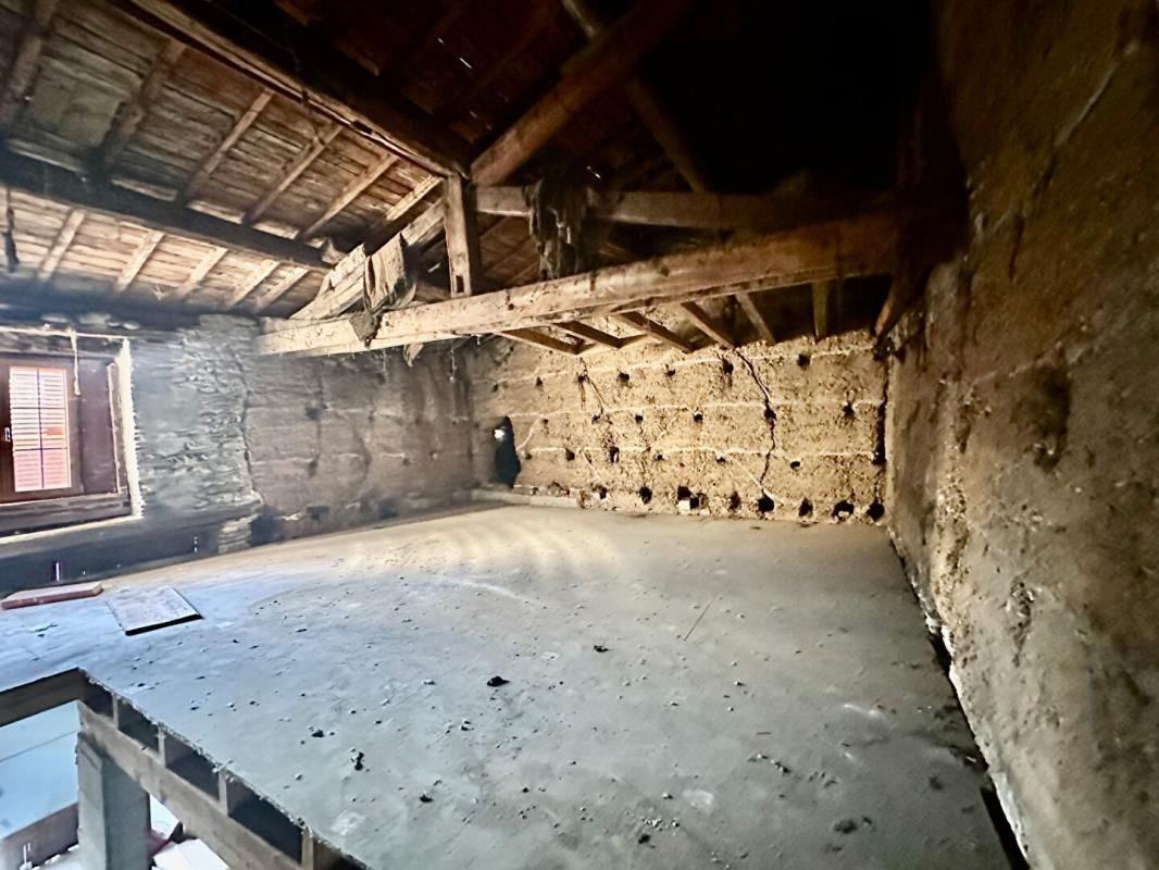 MIRIBEL Maison Miribel 3 pièce(s) 88 m2 4