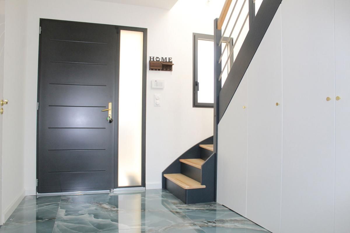 PLOUFRAGAN Exclusivité !! Côtes d'Armor 22440 Ploufragan. Villa d'exception, 5 chambres dont 1 suite parentale au Rdc. Terrasse surélevée, Garage 4