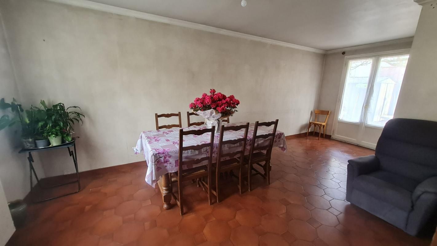 SAINT-OUEN-L'AUMONE Maison Saint-Ouen-l'Aumône 4 pièces 76.29 m² 2