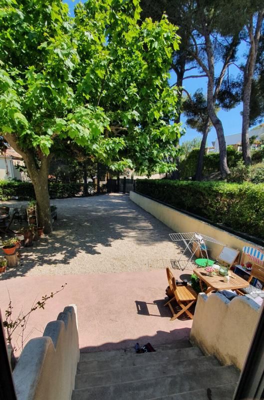 CARRY-LE-ROUET Appartement de type 2 près de la plage du Rouet 13620 2