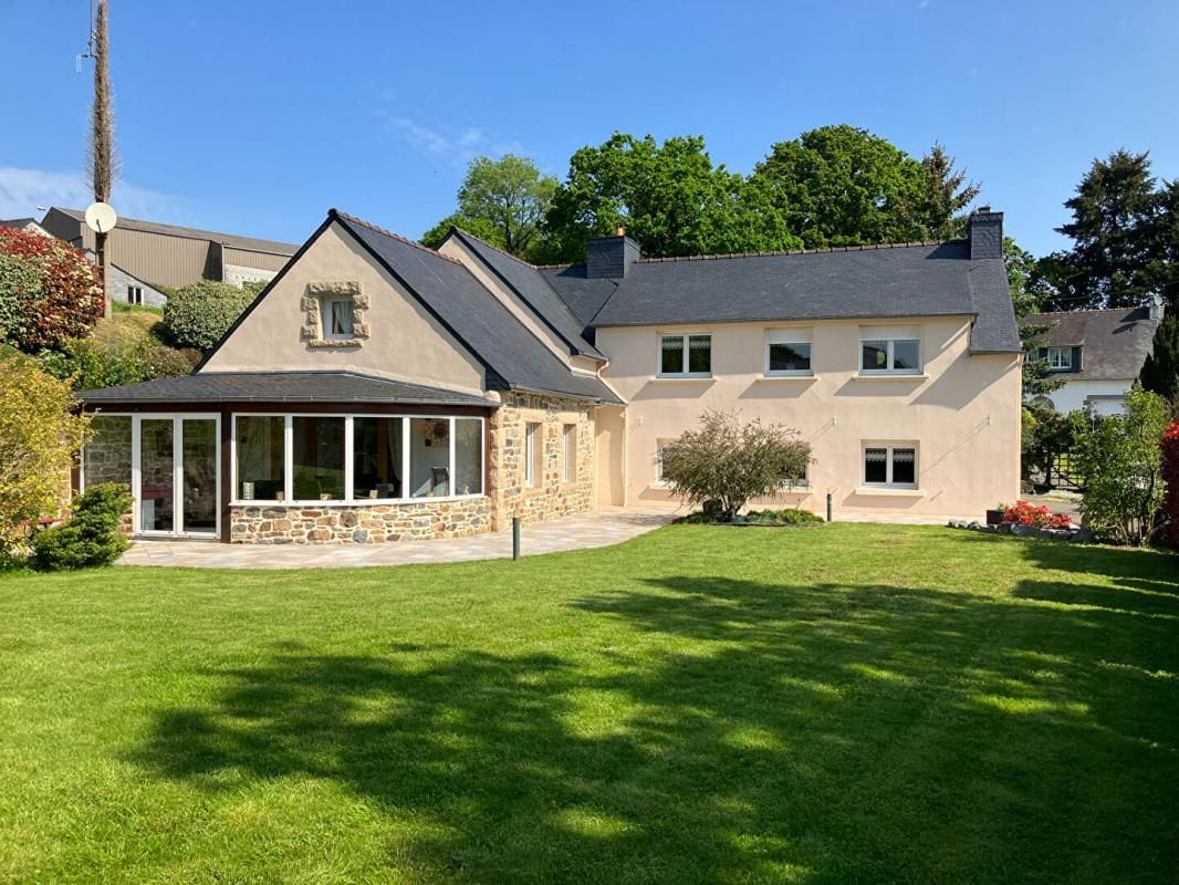 Maison Plusquellec 195 M2