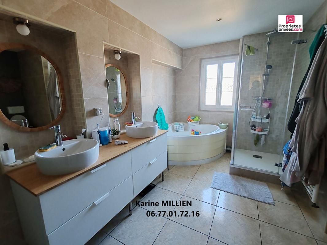 EVREUX EVREUX 27000 Maison familiale - 1 étage - 7 chambres - Sauna - Cave - Terrain - Garage - 343000 HAI 3