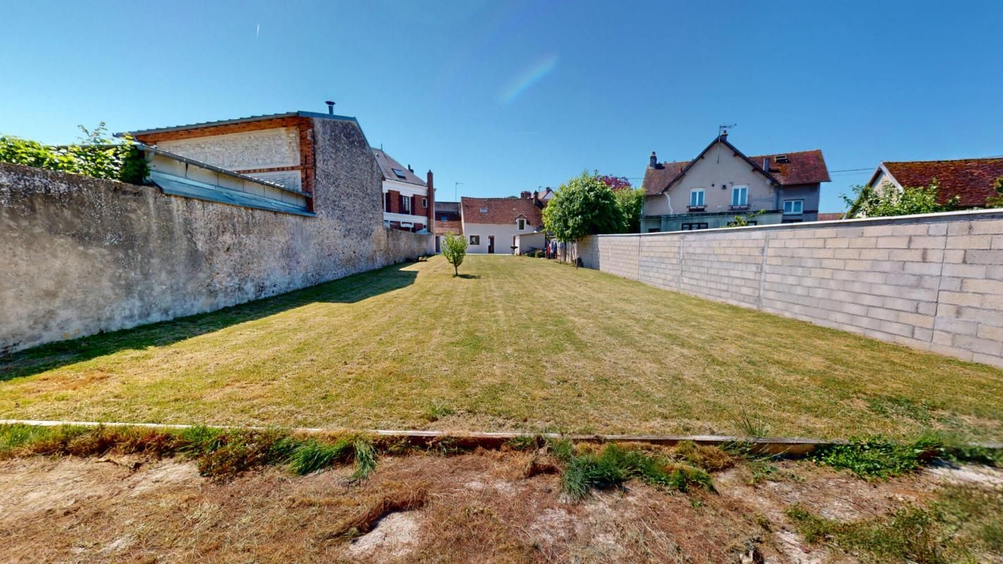 JOUY-LE-CHATEL Maison 6 pièces 130 m2 Prix 260 000 3