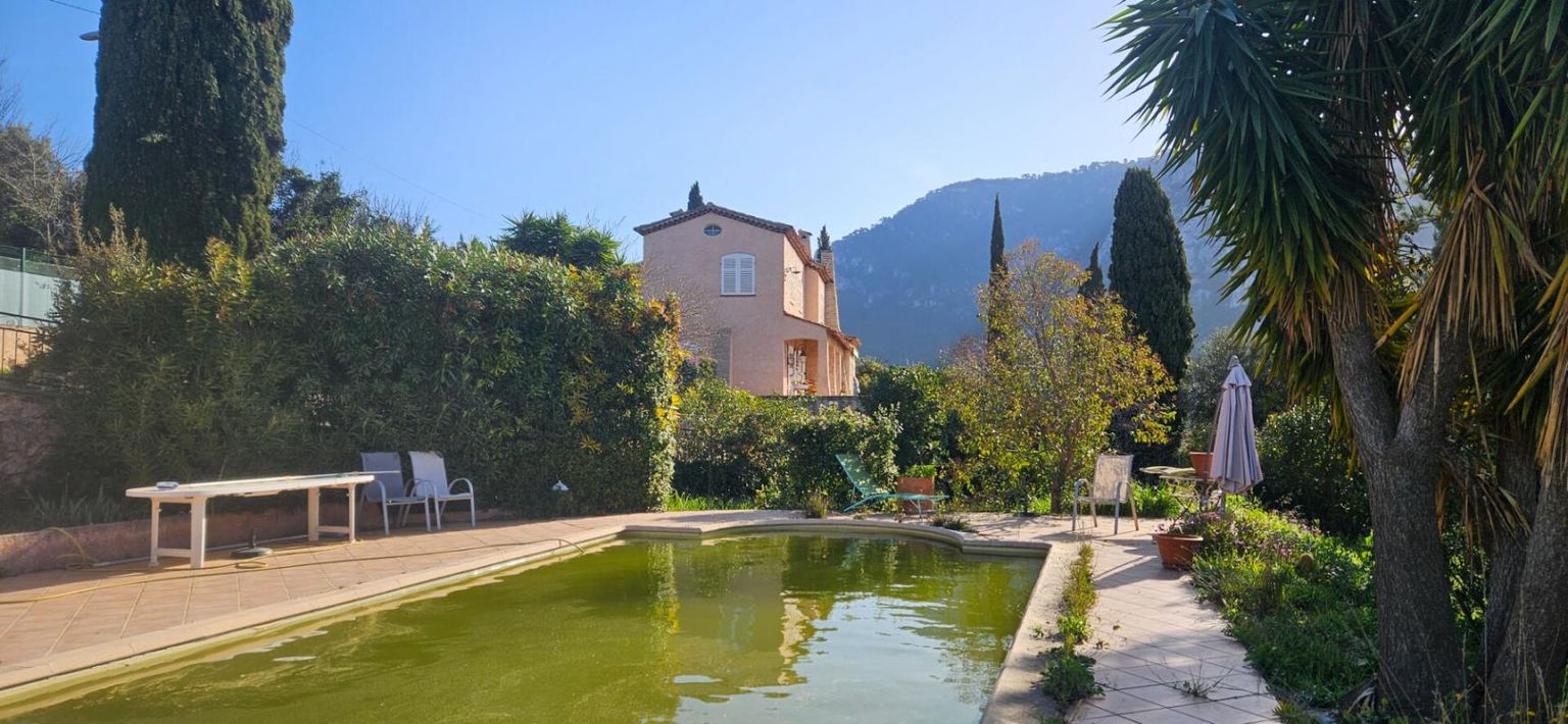 TOULON VILLA - TOULON OUEST - LES 4 CHEMINS DES ROUTES 4