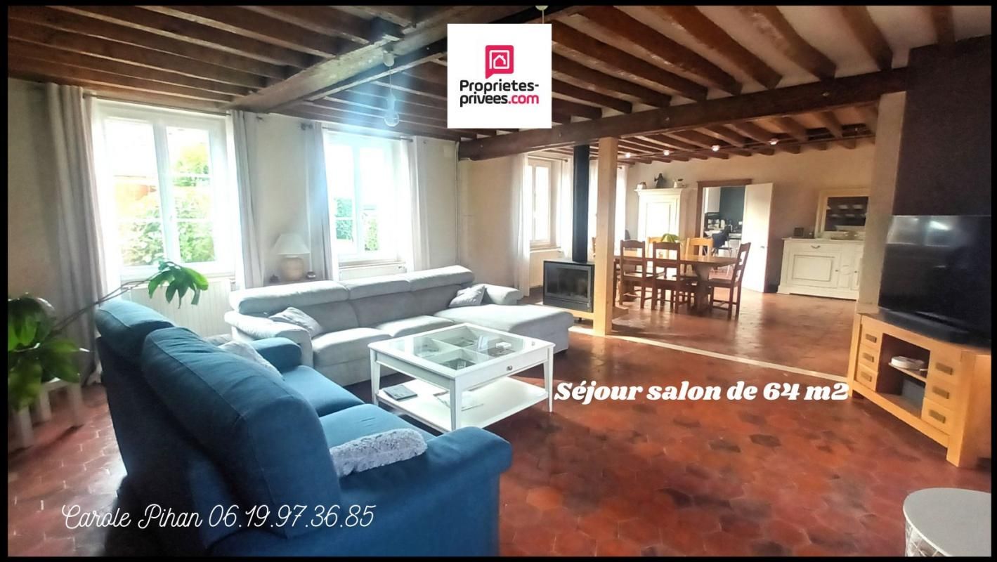 A 15 mn de Dreux. Maison Type longère 142m 3 Chambres. Beau terrain de 2800 m2 .Piscine