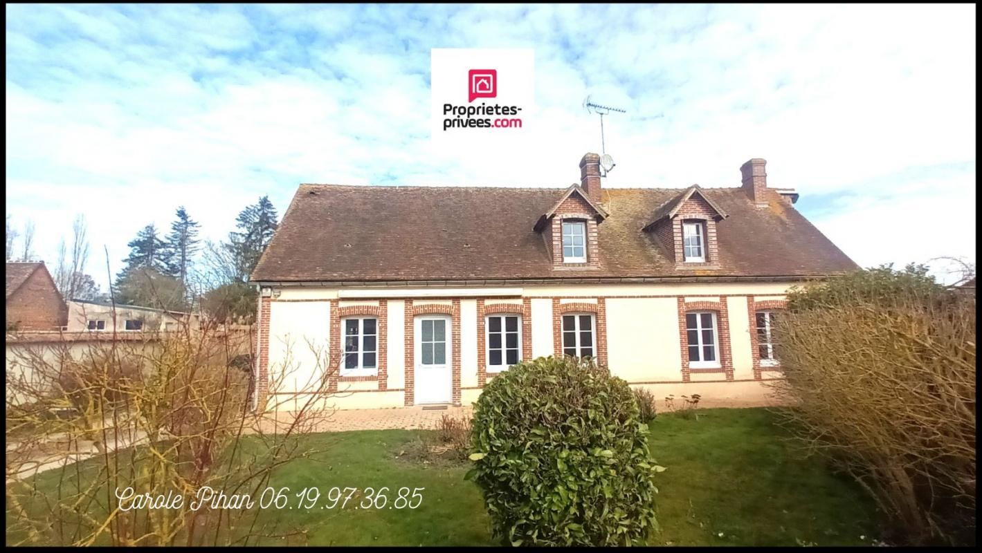 TREMBLAY-LES-VILLAGES A 15 mn de Dreux. Maison Type longère 142m 3 Chambres. Beau terrain de 2800 m2 .Piscine 3