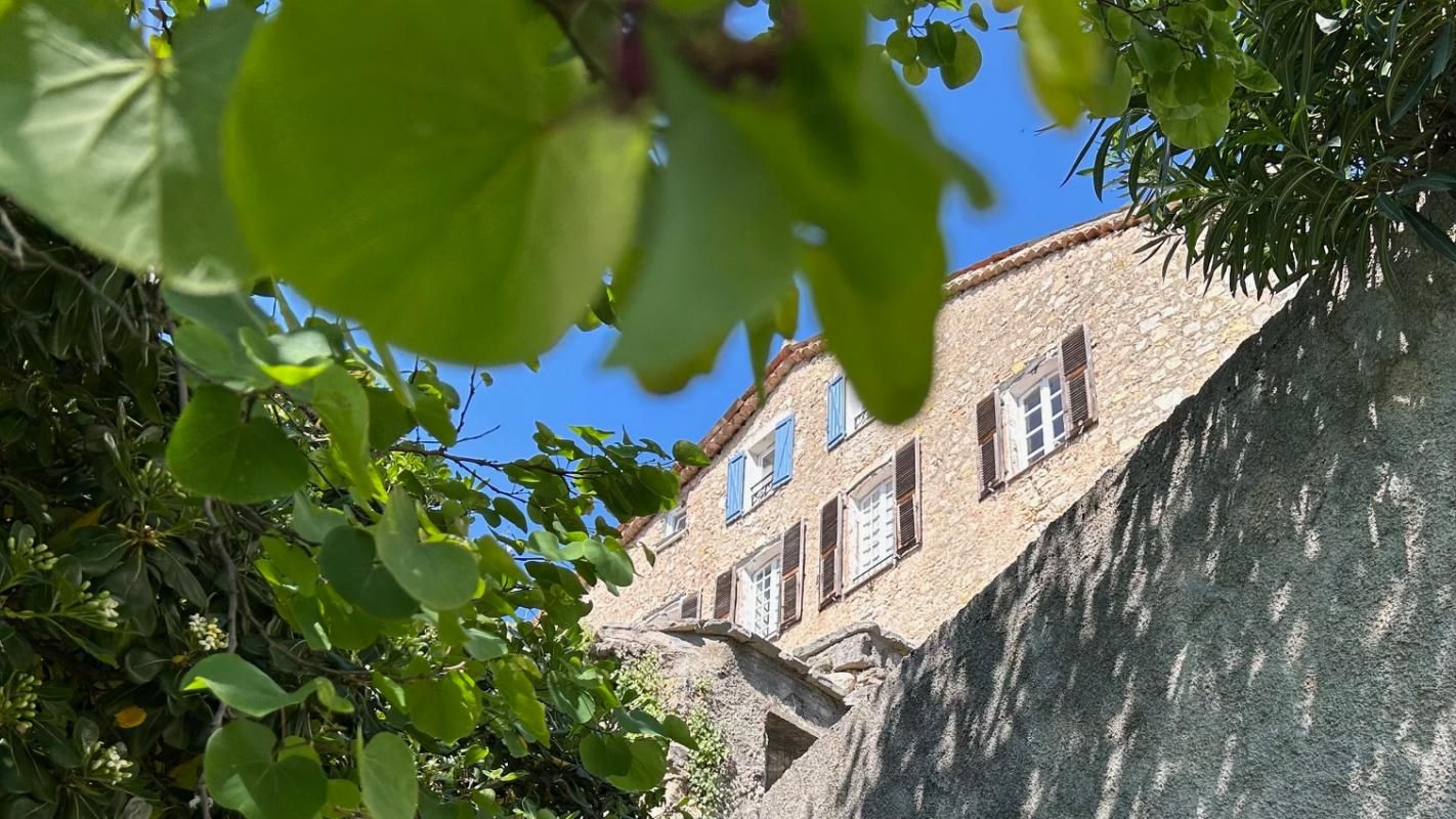 FAYENCE CHARME, VOLUMES, ET VUE PANORAMIQUE 2