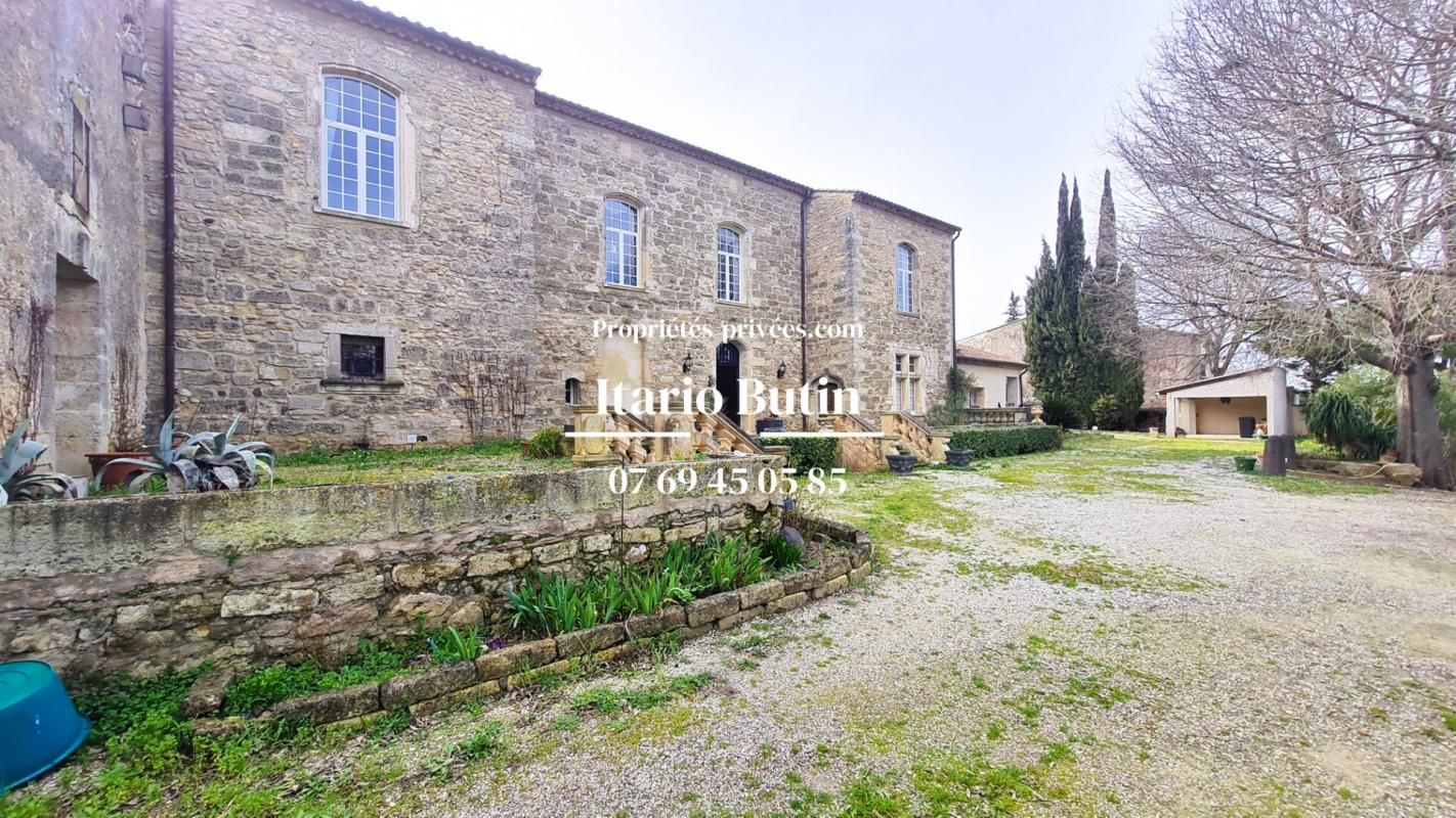 PéZENAS Demeure de prestige 11 pièce(s) 521 m2 2