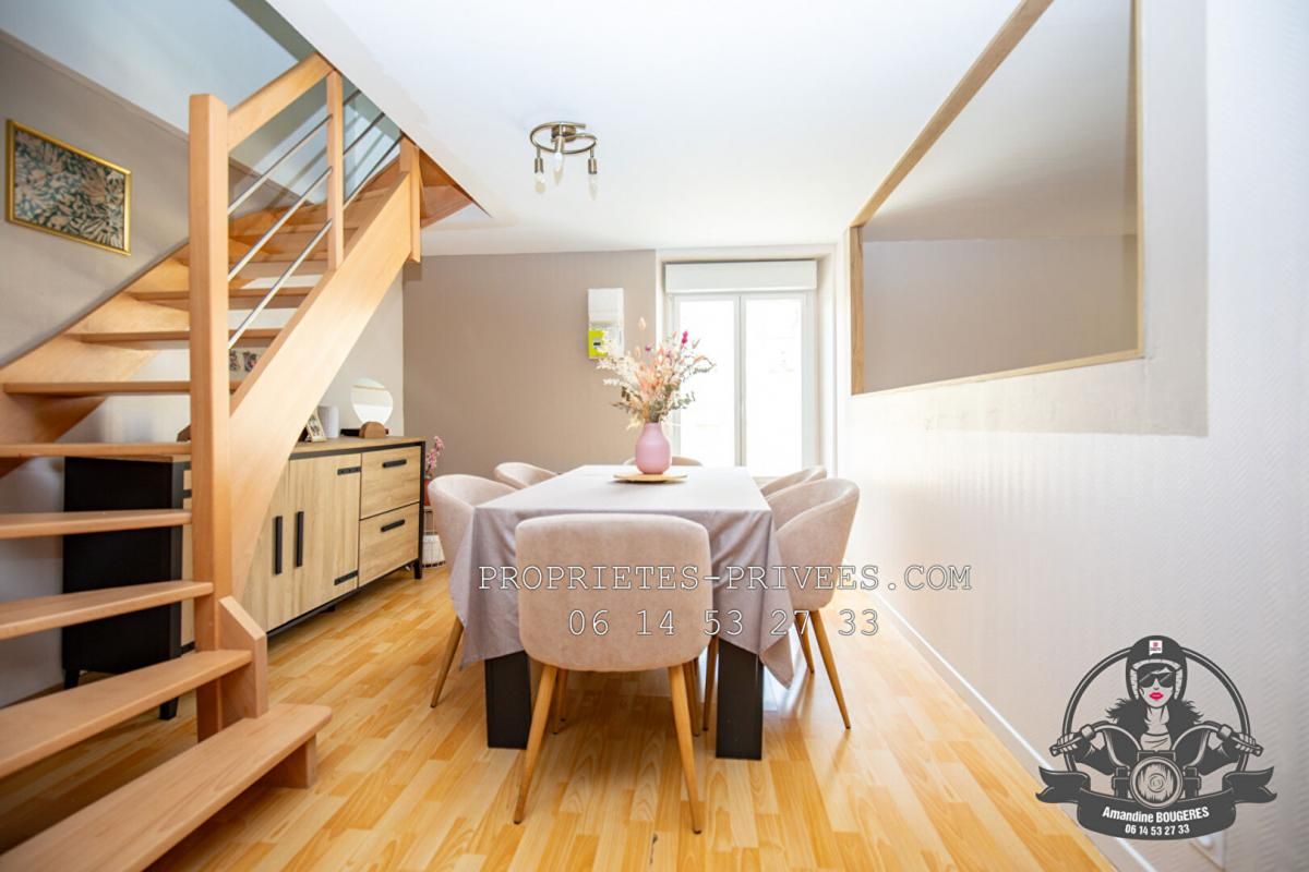 DOMALAIN ENTIEREMENT RENOVÉ EN 2024- 72 M²- 130 790 euros HAI 2