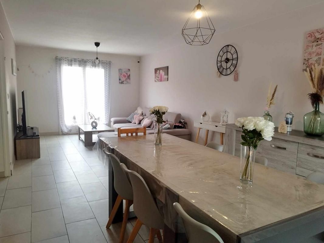 ISTRES Maison Istres 5 pièce(s) 101 m2 AVEC TERRASSE ET JARDIN 3