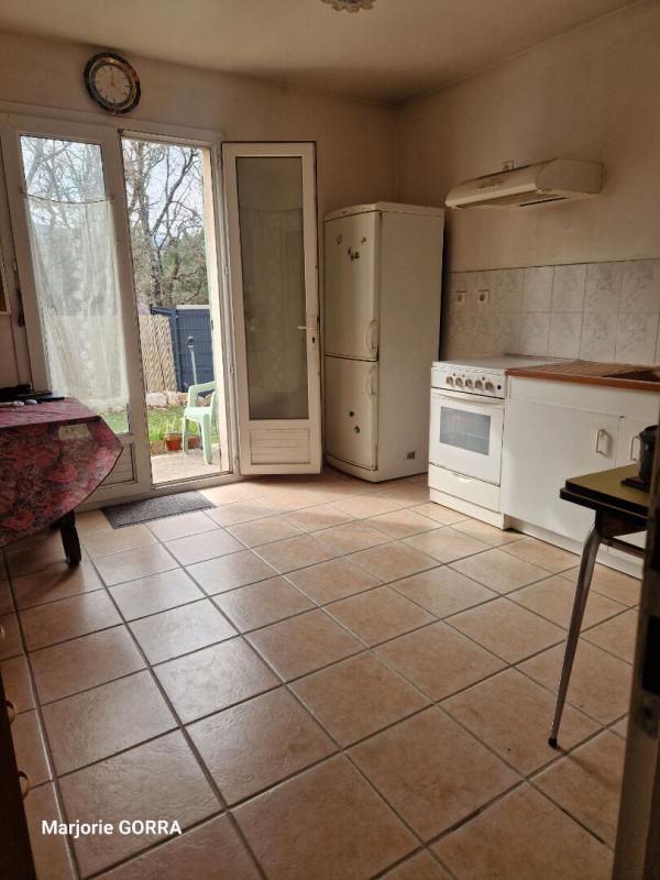 NANS-LES-PINS NANS LES PINS VILLA T4/5 SUR 1435 M² 4