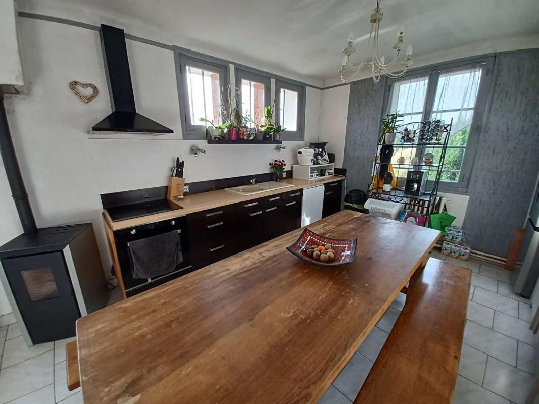 SAINT-SULPICE-SUR-RISLE L'Aigle Maison 6 pièce(s) 115 m2 avec 5 chambres // A SAISIR 3