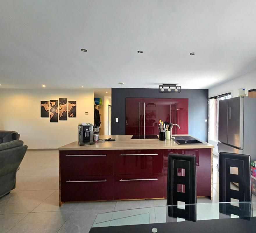 CHANCELADE A vendre, maison type 6 à CHANCELADE 24650 3