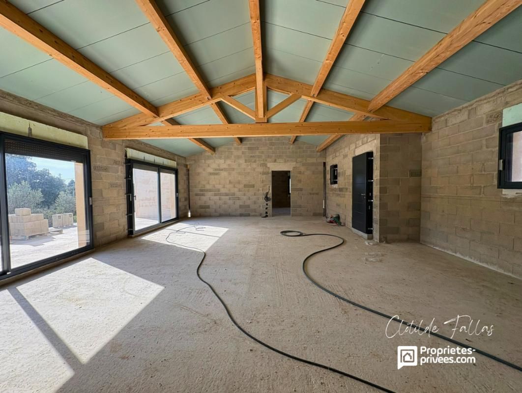 MORNAS Villa à terminer - 160 m² habitables avec garage, sur les hauteurs de Mornas 2