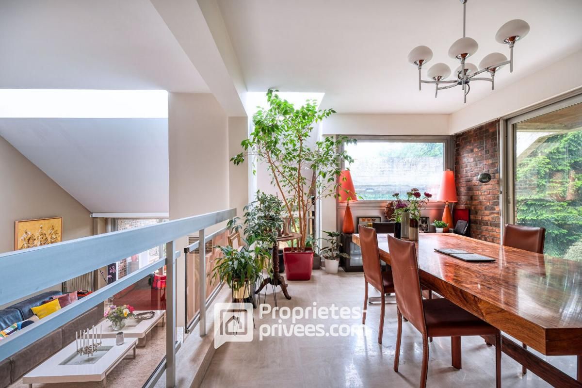 PALAISEAU Propriété d'exception à l'architecture singulière 4