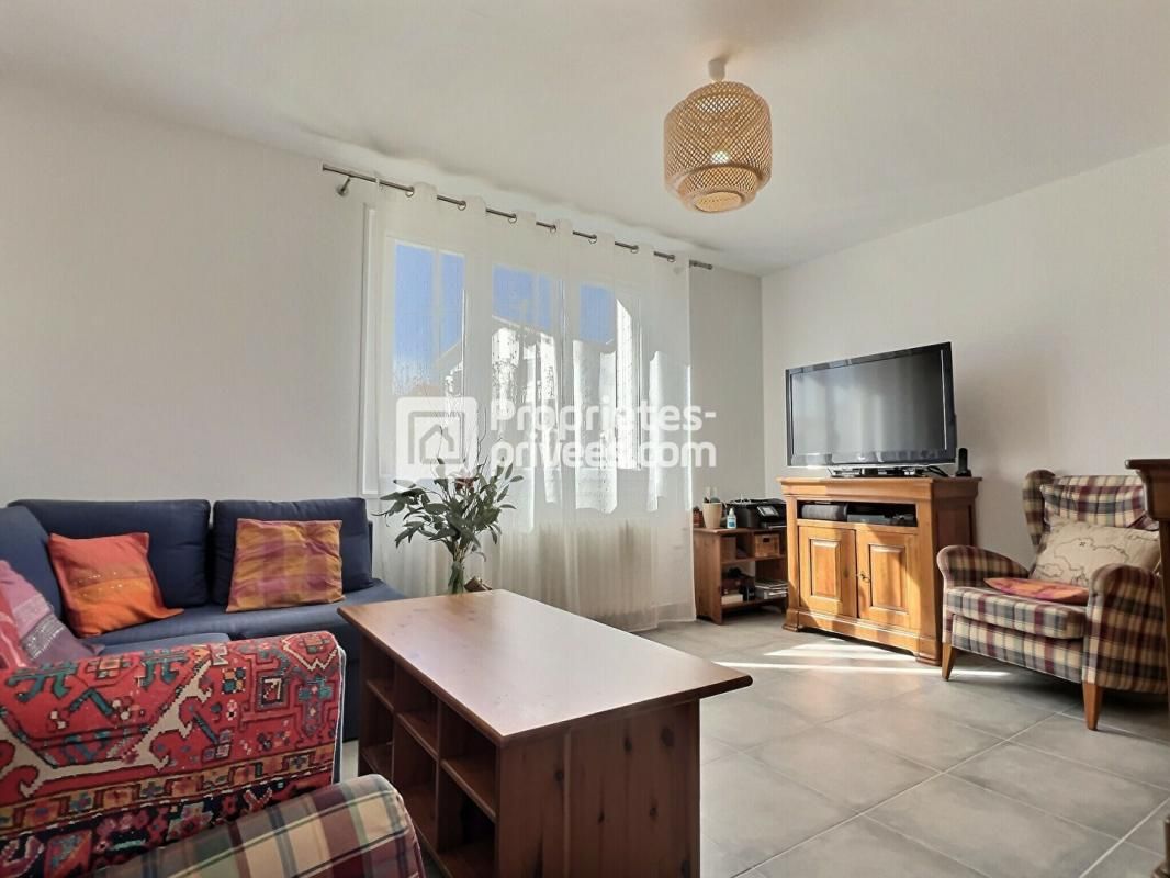 COULOUNIEIX-CHAMIERS Maison T4  de 90m²  entièrement rénovée au calme sur COULOUNIEIX-CHAMIERS (24660) 3