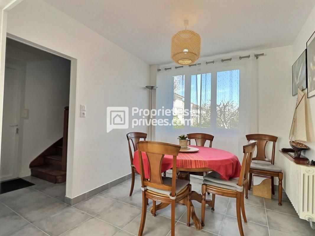 COULOUNIEIX-CHAMIERS Maison T4  de 90m²  entièrement rénovée au calme sur COULOUNIEIX-CHAMIERS (24660) 4