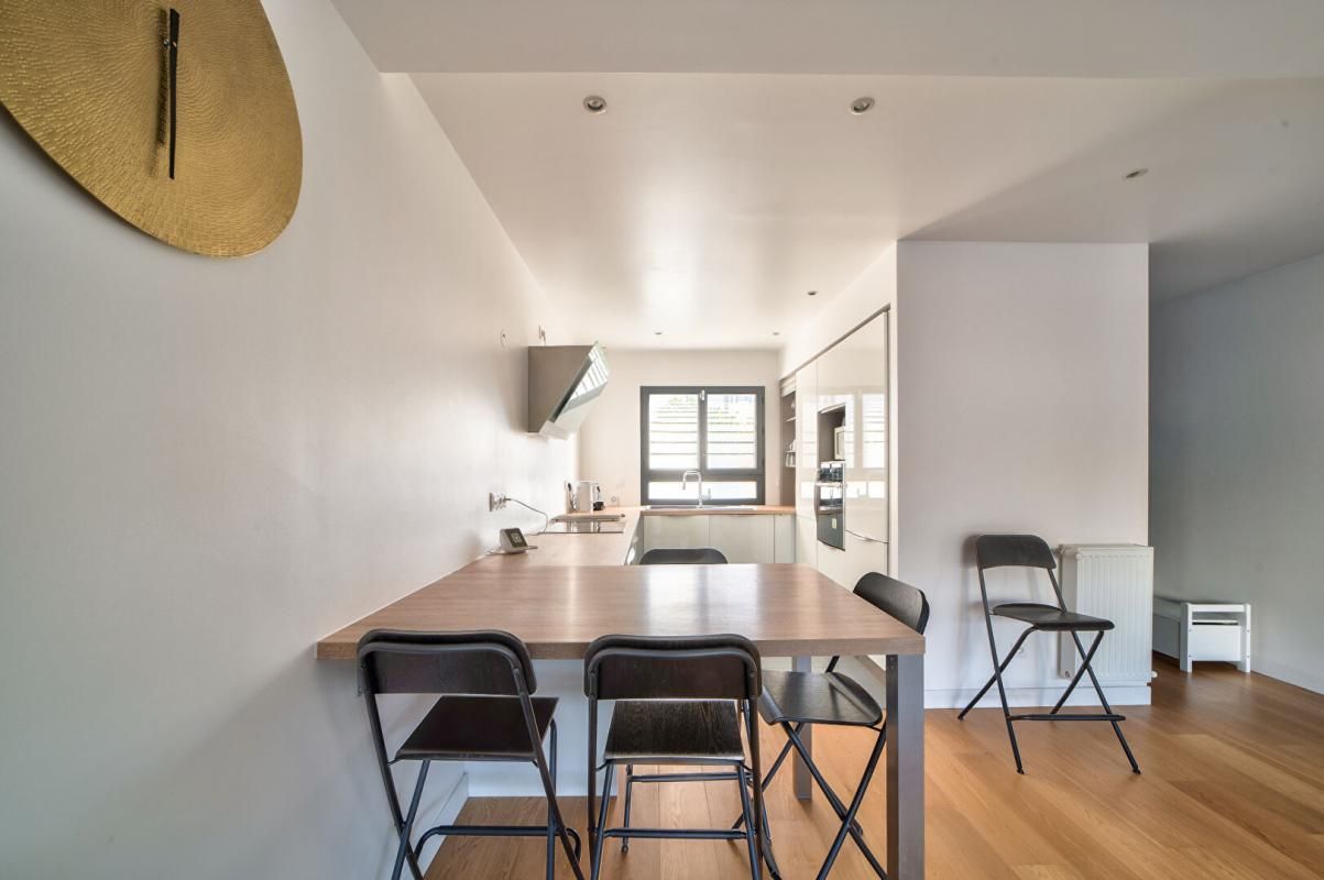CLAMART Maison FAMILIALE Clamart 6 pièce(s) 145 m2 4
