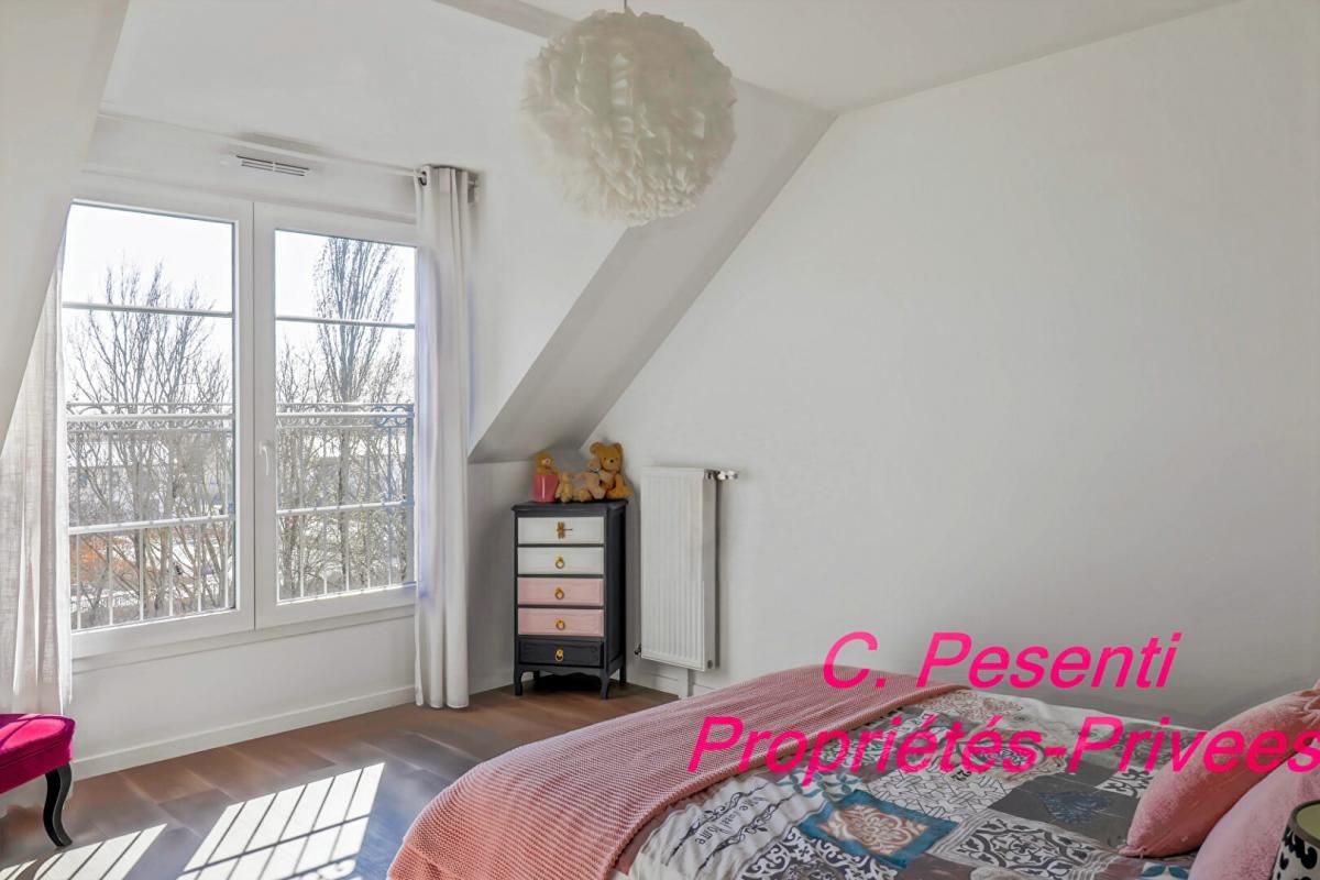 MONTEVRAIN Appartement Montevrain 4 pièce(s)/3 chambres/98 m2/terrasse/3 places de parking 3