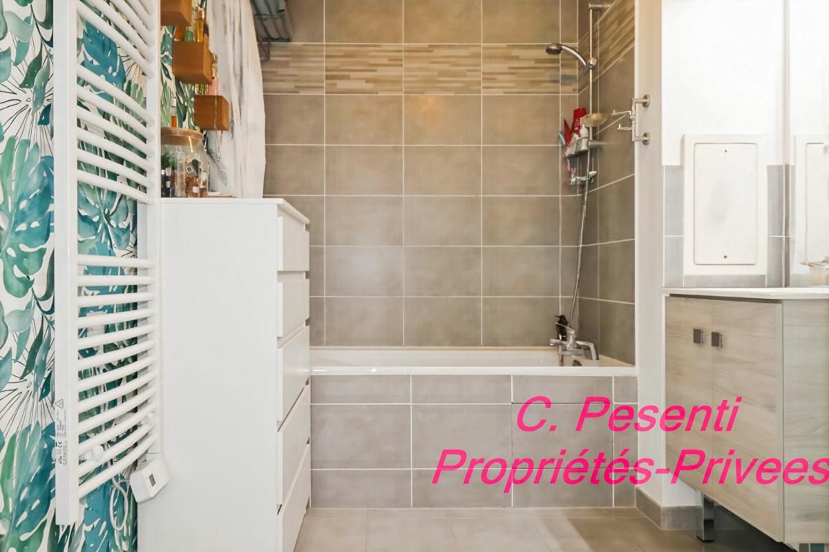 MONTEVRAIN Appartement Montevrain 4 pièce(s)/3 chambres/98 m2/terrasse/3 places de parking 4