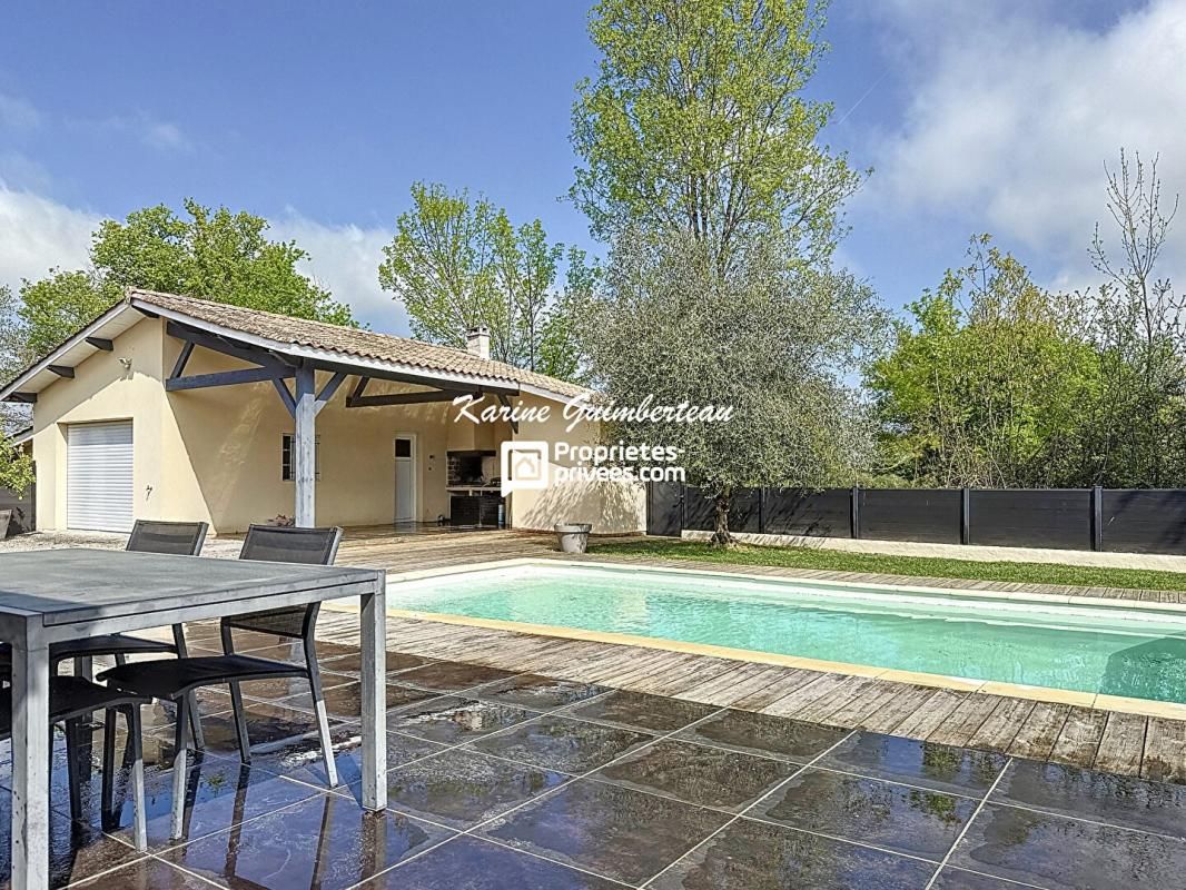 SAINT-DENIS-DE-PILE Maison Saint Denis De Pile + jardin + piscine + garage 2