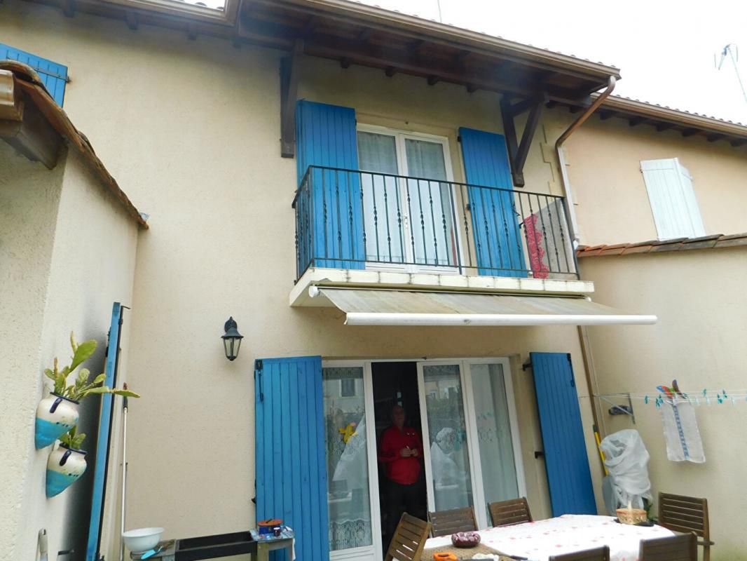 BERGERAC Maison Bergerac 6 pièce(s) 123 m2 avec 4 chambres et garage 3