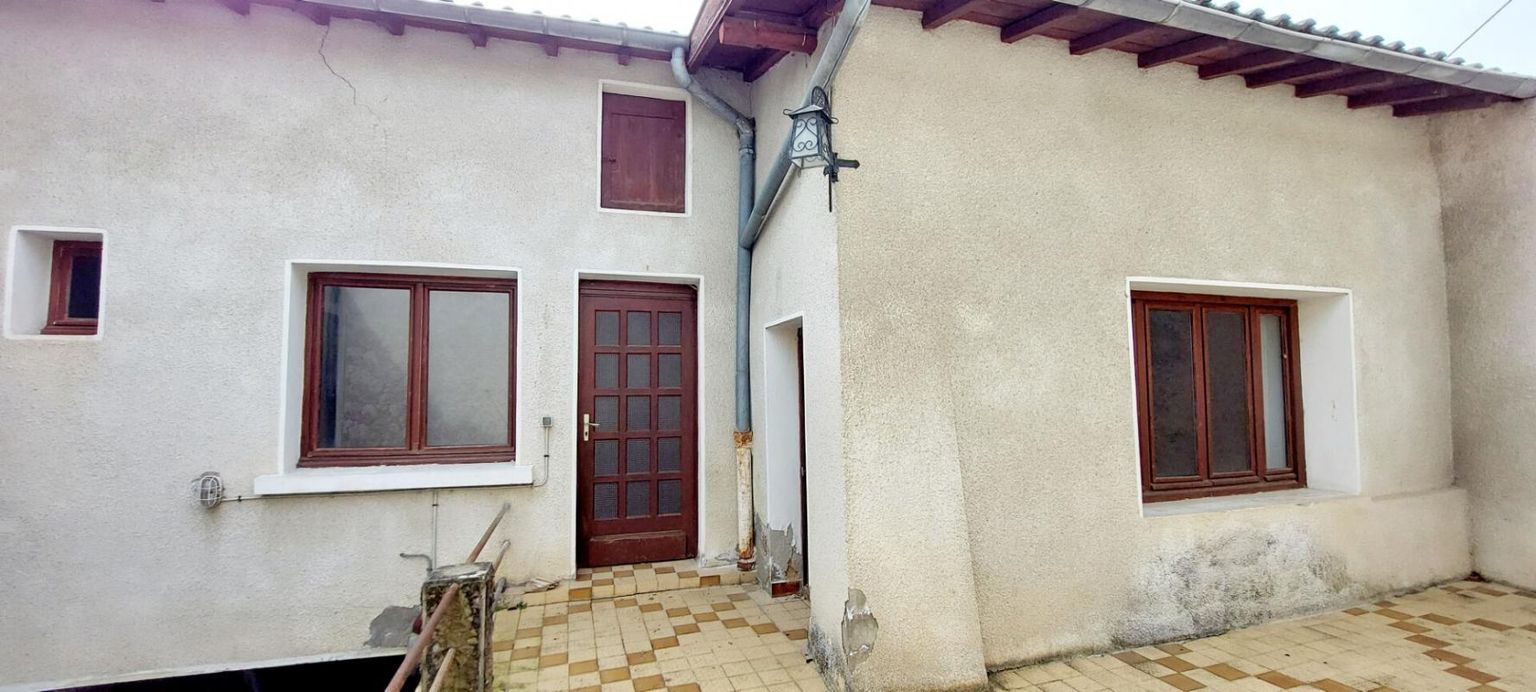 SAINT-CYR-AU-MONT-D'OR Maison de village St-Cyr au Mont d'Or 4 pièce(s) 76.46 m2 3