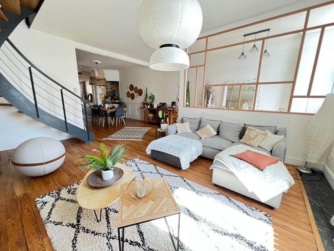 GOND-PONTOUVRE Maison Gond Pontouvre 4 pièce(s) 125 m2 3