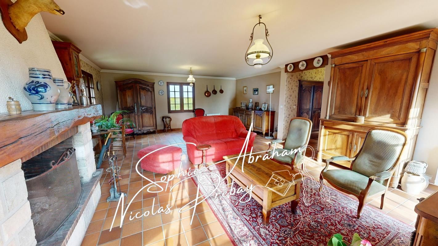 NEUVILLE-AUX-BOIS Maison avec sous-sol total 6 pièces 163 m2 et grand terrain 3