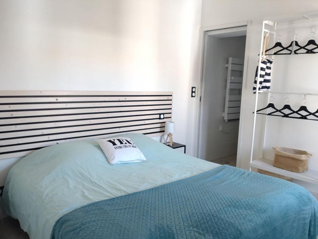 L'ILE-D'YEU PORT JOINVILLE IDEAL PIED A TERRE 4