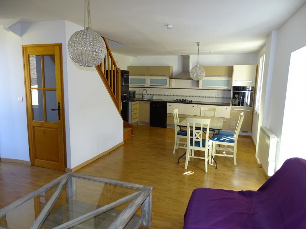AURIAC-DU-PERIGORD Maison Auriac Du Perigord 5 pièce(s) 91 m2 3