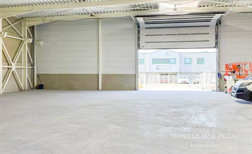NANTES SAINT MARS DE COUTAIS - LOCAL INDUSTRIEL / ENTREPÔT / BUREAUX 364 m² 3