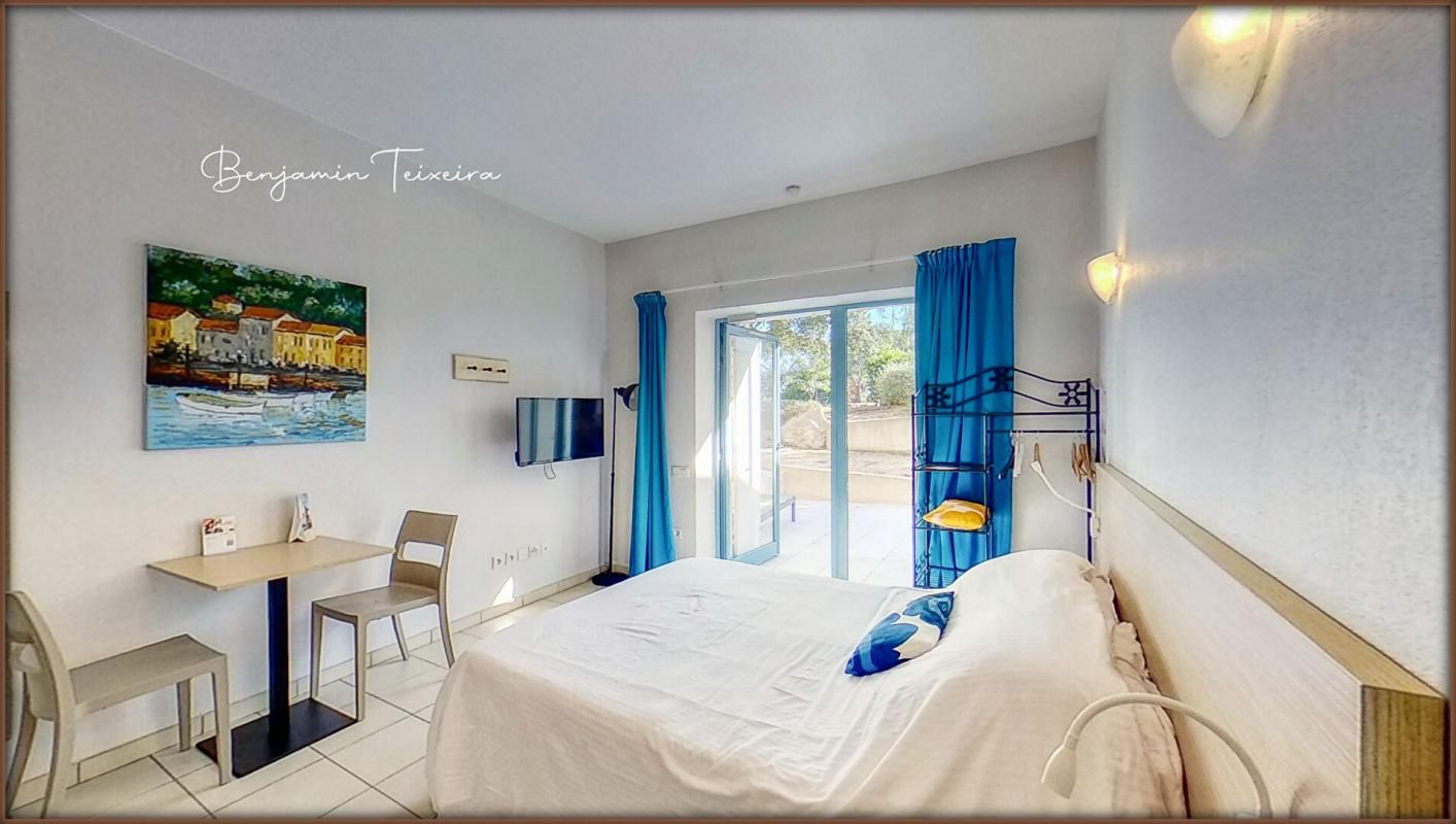 FREJUS Appartement à vendre Studio FREJUS (83) d'environ 26m², Terrasse 4
