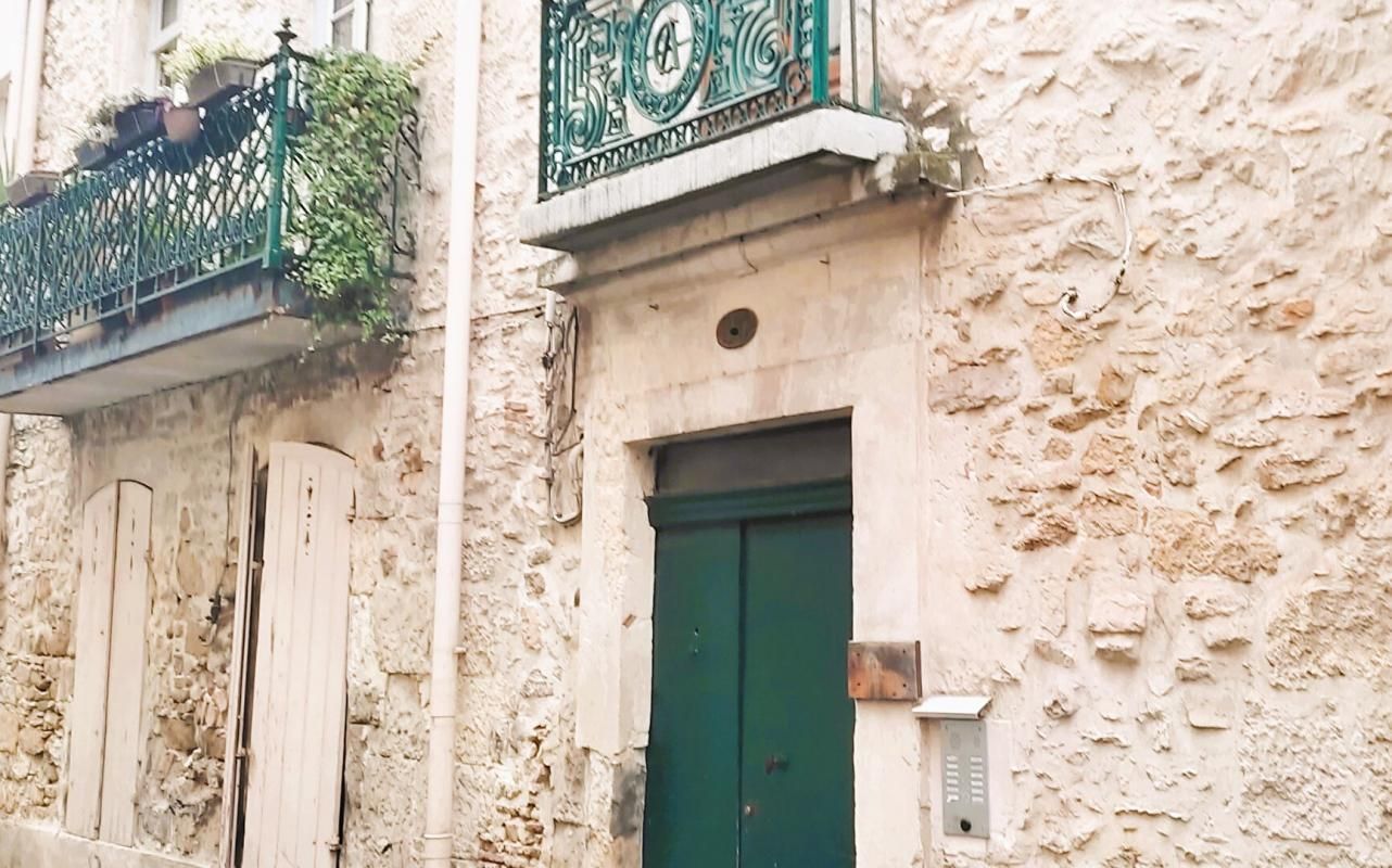 Appartement Nimes 2 pièce(s) 37 m2
