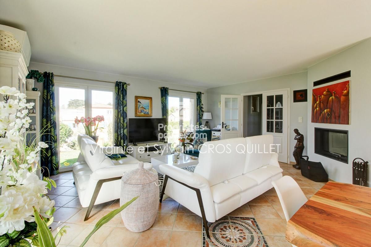 ROUFFIAC-TOLOSAN Villa T5 154 m2 + double garage et piscine 4