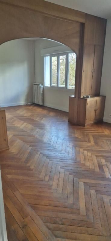 CHATELLERAULT Maison individuelle 5 pièces 158m² 3