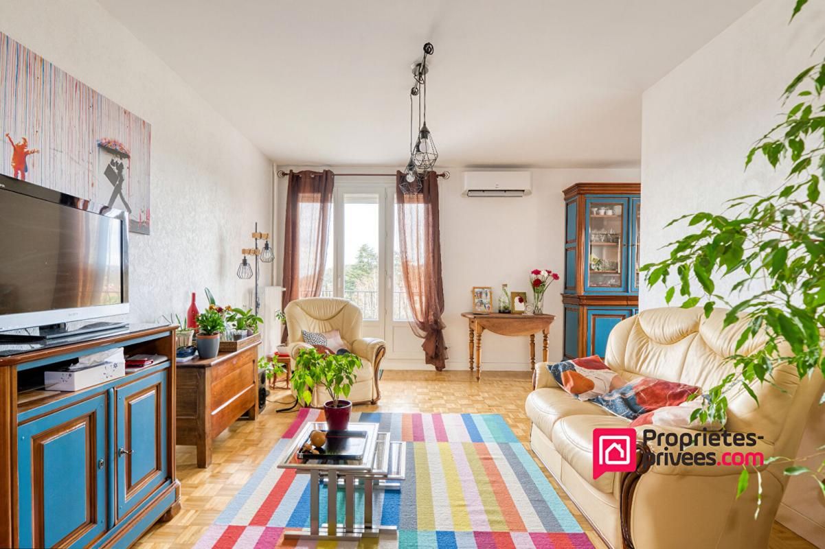 Sérézin-du-Rhône (69360), Appartement 4 pièces de 75 m2, Aucun travaux! Secteur prisé!