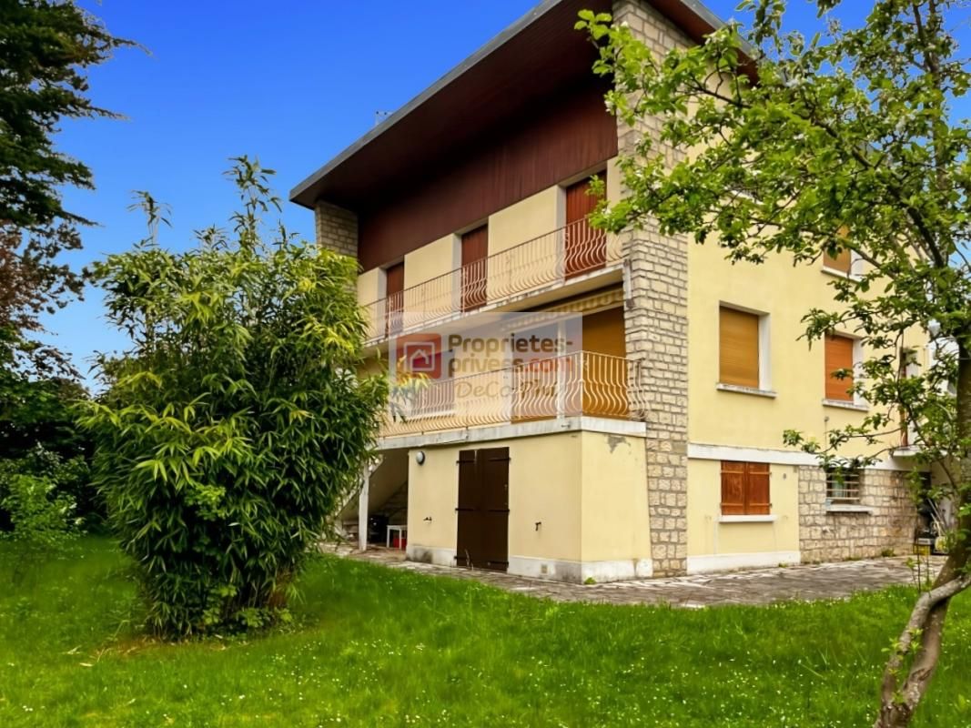 VERSAILLES Maison  8 pièces 185 m2 - Terrasse & balcon - terrain 930 m2 - Clagny-Glatigny 2
