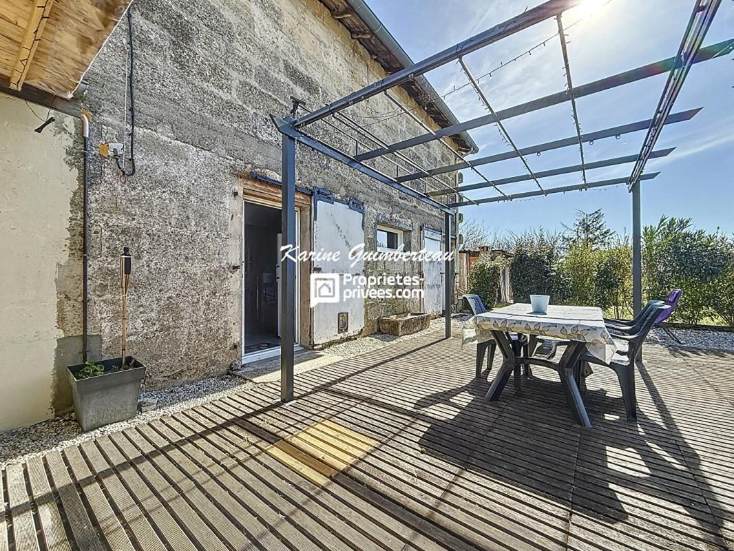 Maison en pierre 182 m² + jardin St Denis de Pile