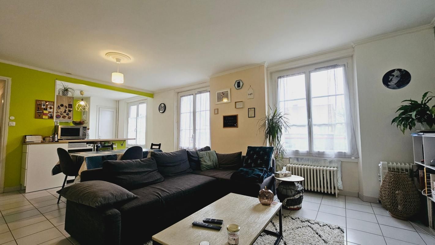 BOURGES BOURGES APPARTEMENT 68M² 3 PIECES BALCON GARAGE JARDIN 4