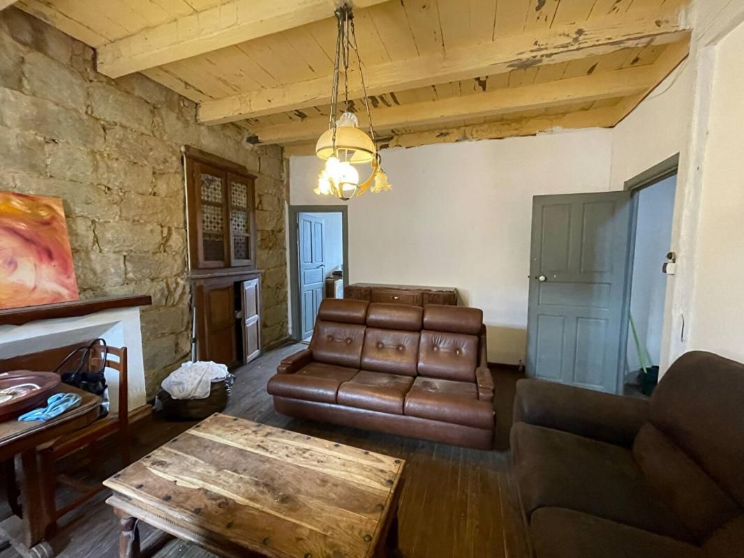 Maison de village de 159 m² sur 2 niveaux à Aullène