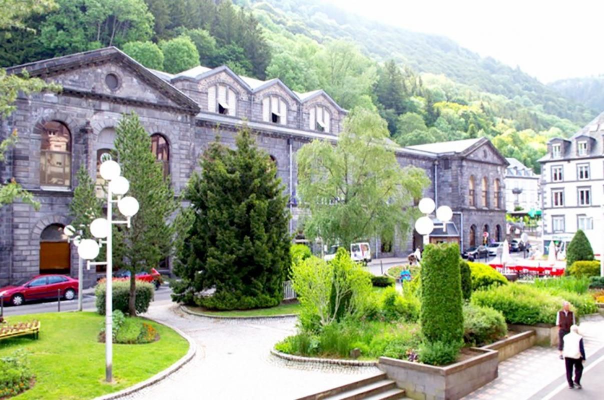 MONT-DORE EXCLUSIVITÉ T2 face aux Thermes 4