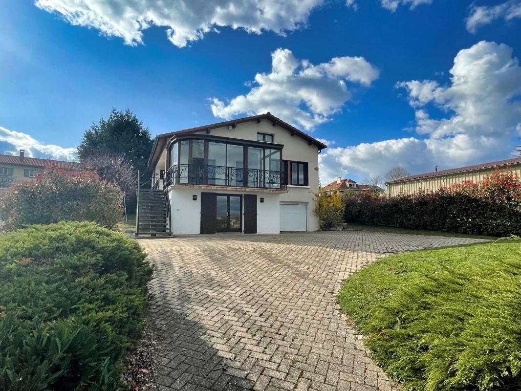 BOEN-SUR-LIGNON Maison Boen 8 pièces 148 m2 4