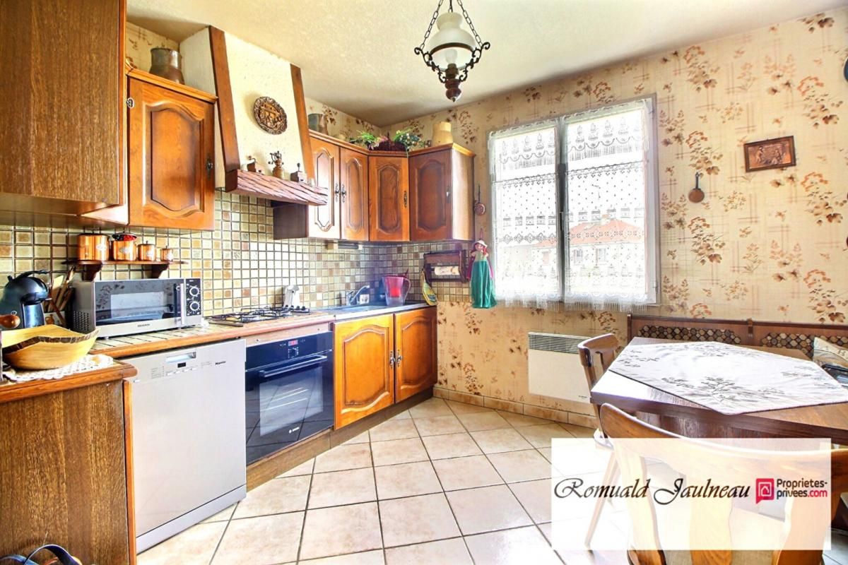 VOVES Maison à 10 MIN DE VOVES 88 m2 3chambres 3