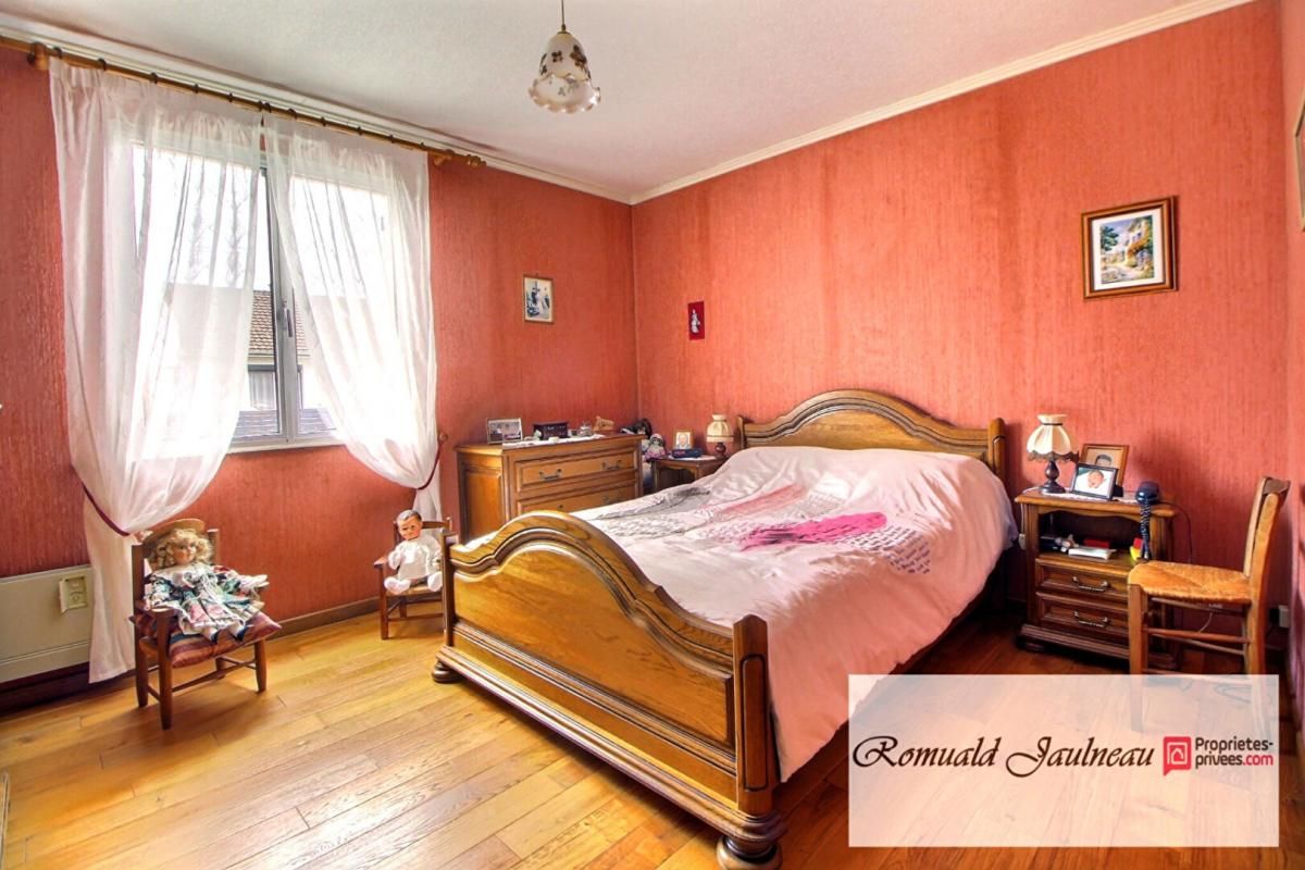 VOVES Maison à 10 MIN DE VOVES 88 m2 3chambres 4